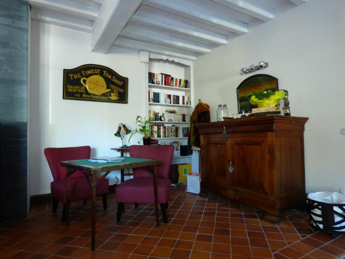 chambres d'hôtes les Muscaris Feins-en-Gatinais Exterior foto
